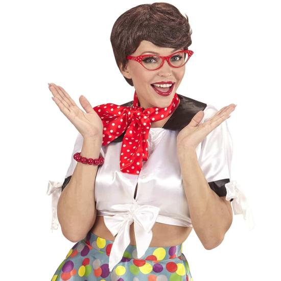 Peluca años 50 con Foulard ..