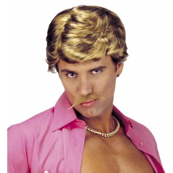 Pelucas Casanova Castaña con Bigote .